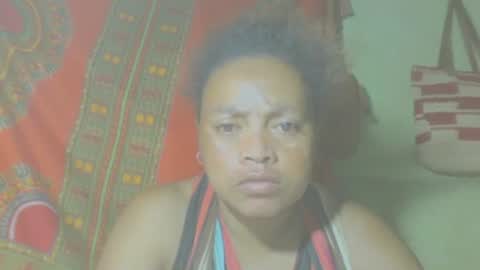 Snapshot of carinesexy69 chatting on 02/15/25, 02:58 carinesexy69 online show from 02/15/25, 02:58