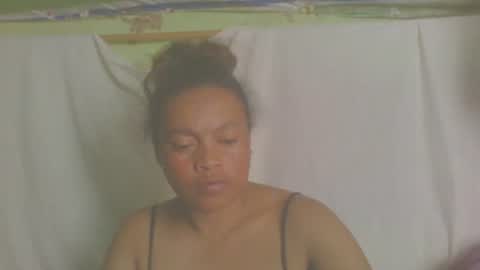 Snapshot of carinesexy69 chatting on 09/30/25, 10:09 carinesexy69 online show from 09/30/25, 10:09