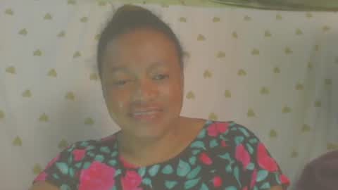 Snapshot of carinesexy69 chatting on 11/09/25, 06:55 carinesexy69 online show from 11/09/25, 06:55