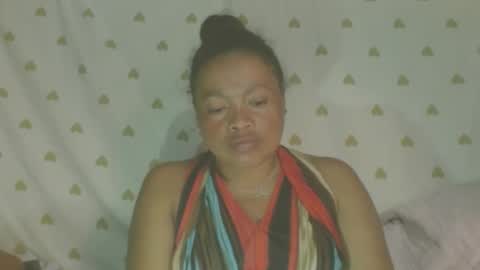 carinesexy69 online show from 06/05/26, 10:54