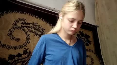 Snapshot of carissaalderson chatting on 05/02/26, 03:55 Kira online show from 05/02/26, 03:55