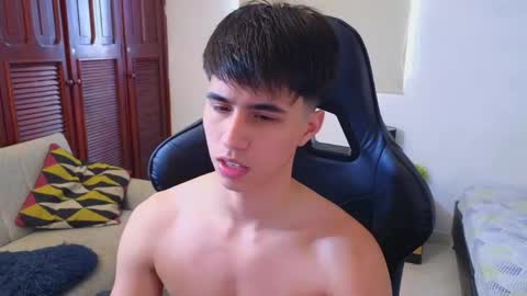 carl_dixon online show from 05/18/26, 07:41