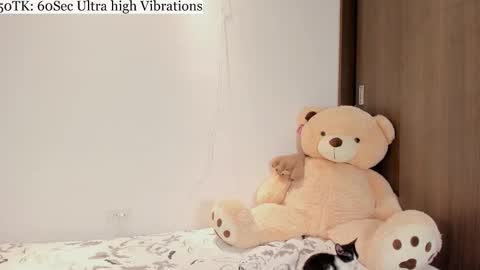 Carla online show from 09/30/25, 02:05