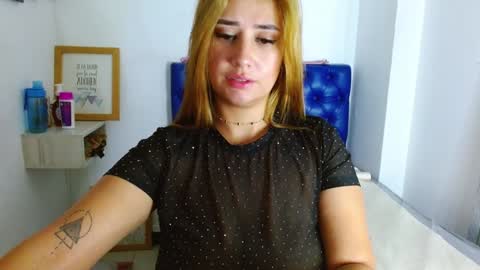 Carla online show from 12/31/24, 01:52
