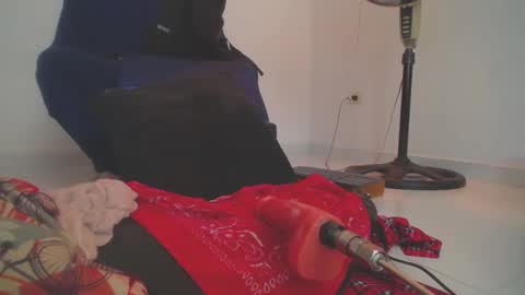 carla_prestige online show from 12/24/24, 05:23