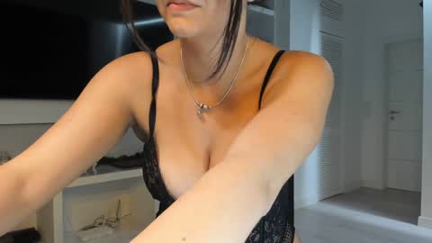 carla_secretary online show from 12/03/24, 08:50