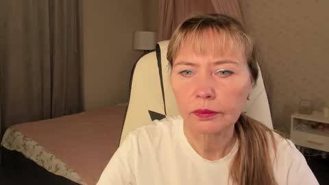 Carla Vogue online show from 11/05/25, 03:17