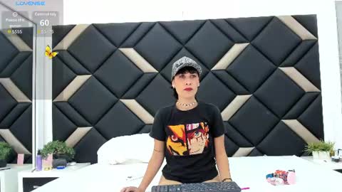 Carla Linares online show from 07/16/26, 07:31