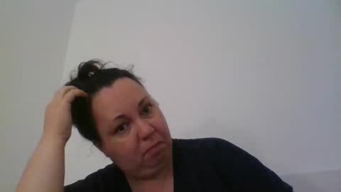 Carlaruth online show from 11/21/25, 05:50