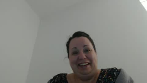 Carlaruth online show from 12/22/25, 04:59
