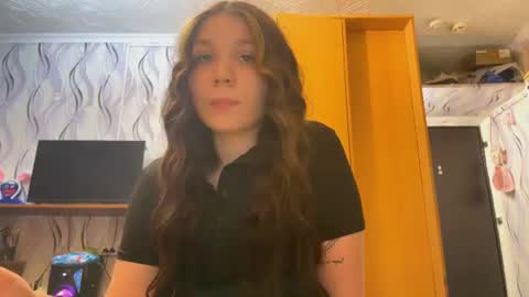 Sally online show from 07/07/26, 02:43