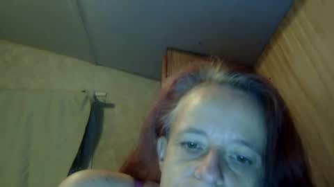 carleeswoman08 online show from 02/06/25, 01:21