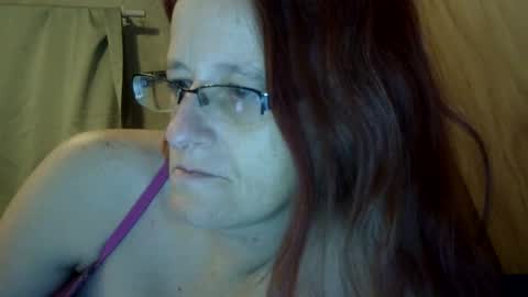 carleeswoman08 online show from 02/13/25, 02:09