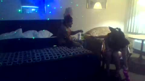 Snapshot of carleyquinn42183 chatting on 10/30/25, 06:48 Carley online show from 10/30/25, 06:48