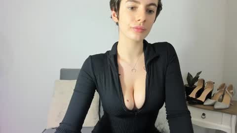 Carli online show from 12/10/24, 12:28