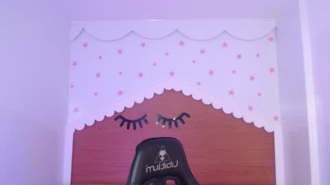 CARLYE   online show from 10/23/25, 03:17