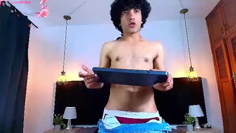 Carlos online show from 07/08/26, 04:17