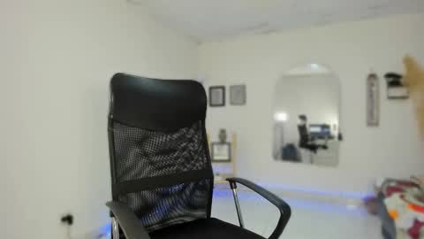 Snapshot of carlitosex09 chatting on 11/06/25, 11:33 master online show from 11/06/25, 11:33