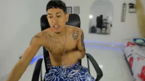 Snapshot of carlitosex09 chatting on 11/10/25, 04:50 master online show from 11/10/25, 04:50