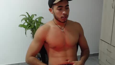 Carlitos online show from 07/25/26, 03:37