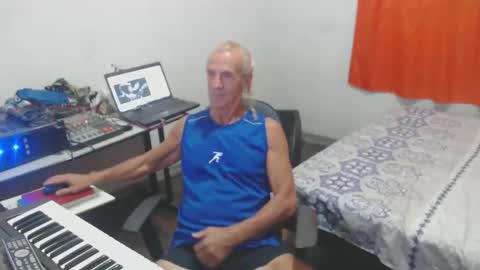 carlos online show from 05/07/26, 11:32