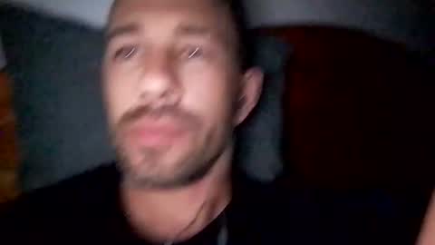 Snapshot of carloscadiz11 chatting on 11/18/25, 12:49 carloscadiz11 online show from 11/18/25, 12:49