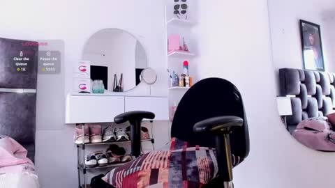 carloshero69 online show from 07/18/26, 08:34
