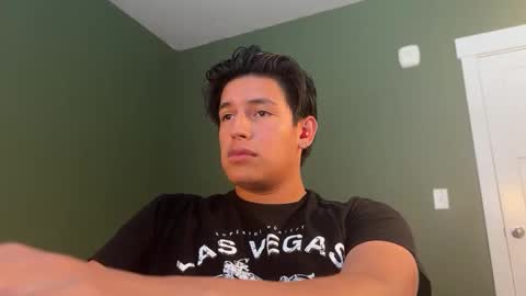 Snapshot of carlosjosecb2 chatting on 10/28/25, 04:20 carlosjosecb2 online show from 10/28/25, 04:20