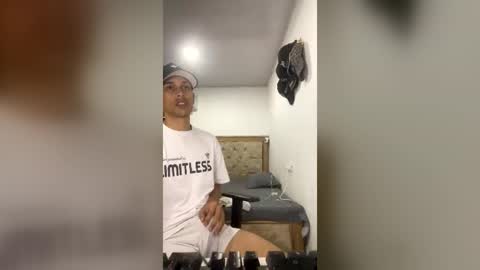 carlossmi01 online show from 07/03/26, 11:33