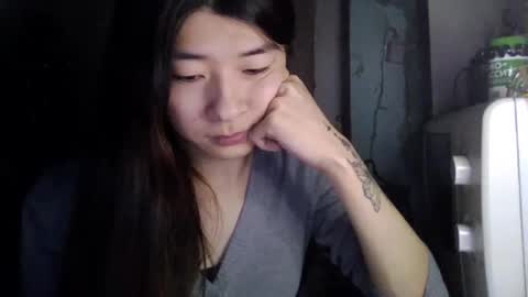 CarlyJoy online show from 01/11/25, 07:59