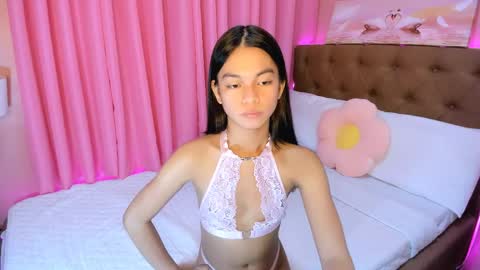 CARMELLA online show from 04/09/26, 02:00