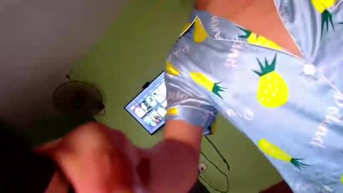 Snapshot of carmella_romance chatting on 12/30/24, 07:15 Carmella online show from 12/30/24, 07:15