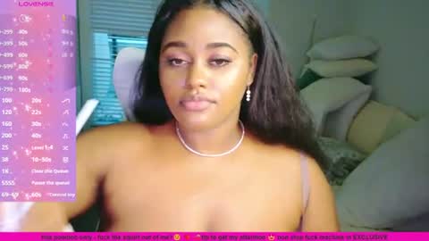 Snapshot of carmencash_ chatting on 07/07/26, 12:46 Carmen Cash online show from 07/07/26, 12:46