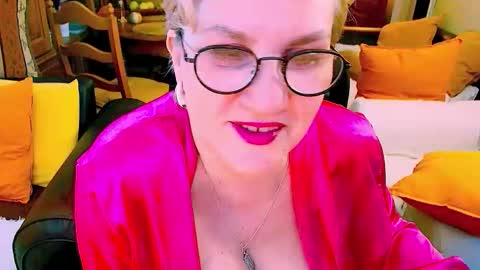 Carmen online show from 05/12/26, 07:49