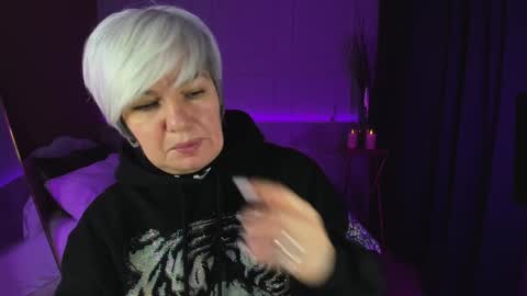 Carmen online show from 02/01/25, 08:47