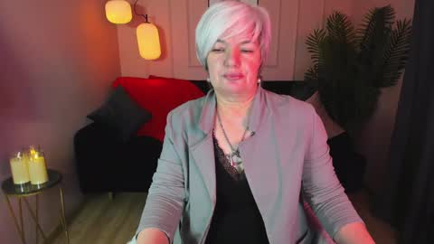 Carmen online show from 02/09/25, 01:33