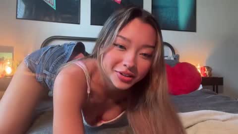 Snapshot of carmenxrose chatting on 02/14/25, 08:15 carmenxrose online show from 02/14/25, 08:15