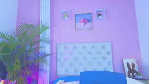 caro_lovings online show from 07/12/26, 03:41