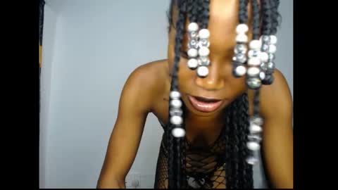caroline online show from 06/05/26, 04:08