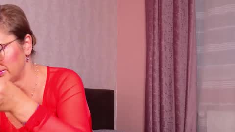 Snapshot of carojhones chatting on 09/15/25, 04:12 CaroJhones online show from 09/15/25, 04:12