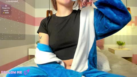 Carol  online show from 01/20/25, 01:32