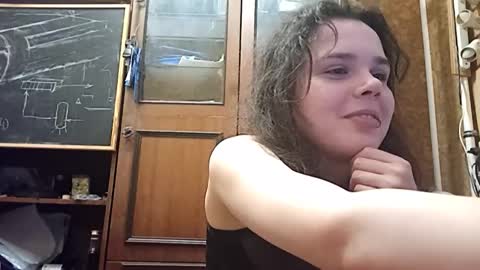 Rosa online show from 11/03/25, 10:10