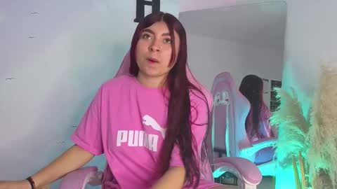 Snapshot of carolay759687 chatting on 09/19/25, 02:57 carolay759687 online show from 09/19/25, 02:57