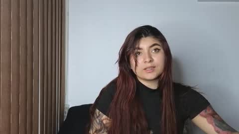 Snapshot of carolay759687 chatting on 11/29/25, 05:21 carolay759687 online show from 11/29/25, 05:21