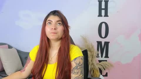 Snapshot of carolay759687 chatting on 12/16/25, 03:00 carolay759687 online show from 12/16/25, 03:00