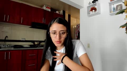 Caroline online show from 02/27/25, 06:42