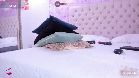 carolina evanss online show from 02/10/25, 09:47