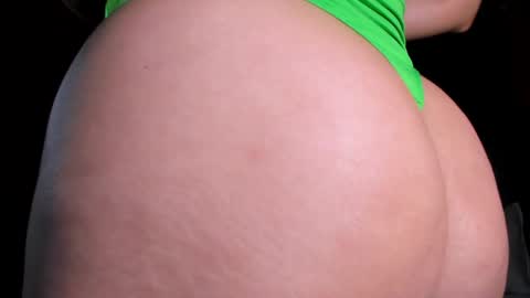 CarolinaM online show from 06/06/26, 01:49