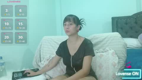 Snapshot of carolina_wish chatting on 05/28/26, 12:57 carolina_wish online show from 05/28/26, 12:57