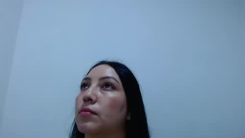 carolina_zabala_19 online show from 04/26/26, 08:50